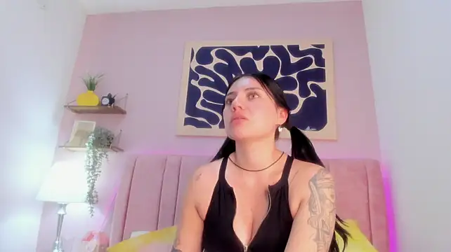 Lanaa_Brm stripchat live cam model