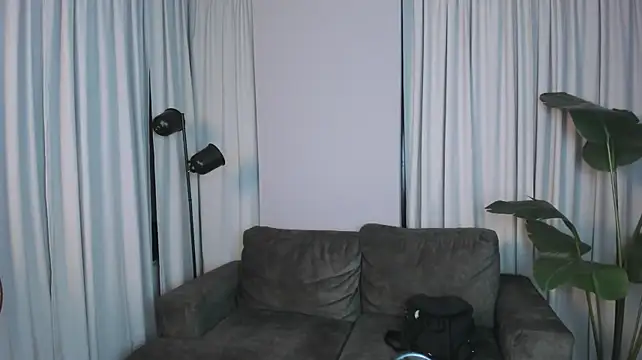 xdaniruiz stripchat live cam model