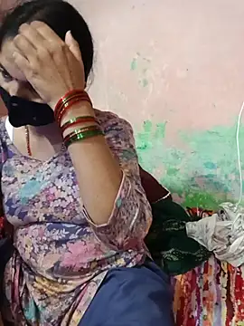 Priyanka_hot88 stripchat live cam model