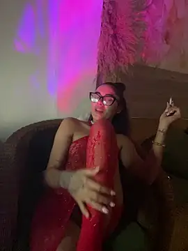 CubanaDanger stripchat live cam model