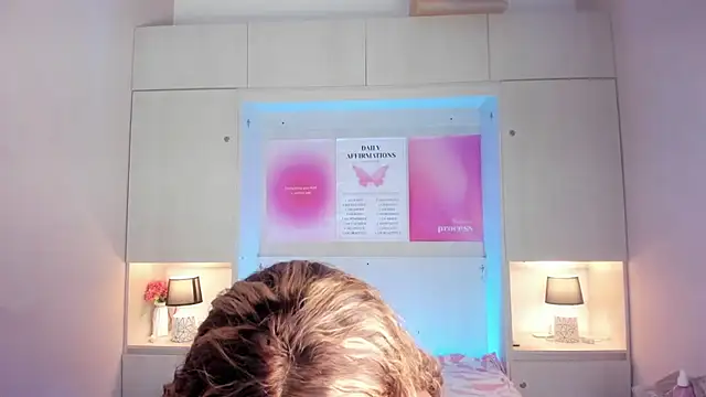NaomiParkss stripchat live cam model