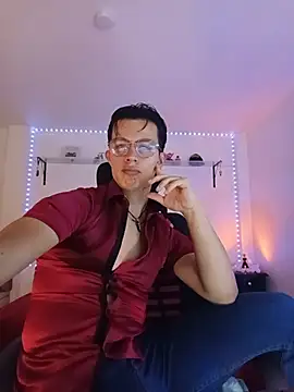 Brandon_starkk stripchat live cam model