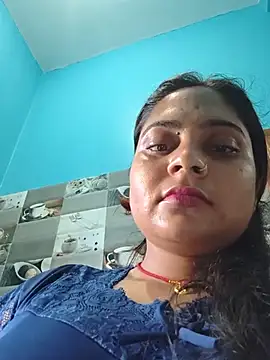 Aanushka stripchat live cam model