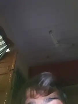 deshicouplegirl stripchat live cam model
