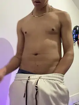 Jhossep_Castillo stripchat live cam model