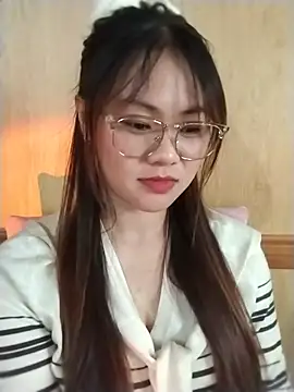SiSi-9999 stripchat live cam model