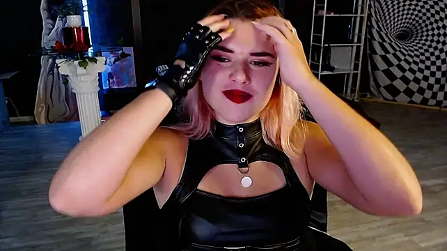 Ariana_Saint stripchat live cam model