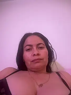 Janna099 stripchat live cam model