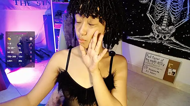 ela_0 stripchat live cam model