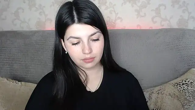 KisaModel stripchat live cam model
