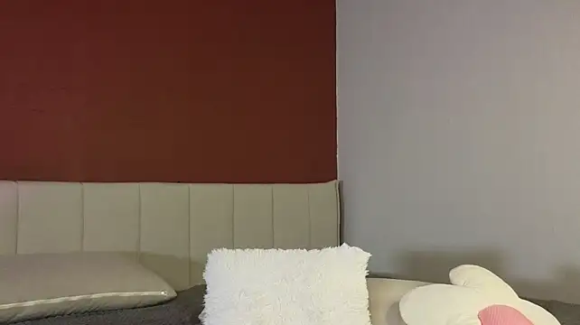 TonyaMeow stripchat live cam model