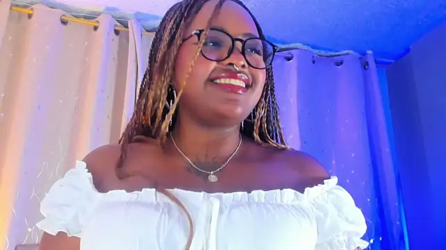 Afroditmar stripchat live cam model