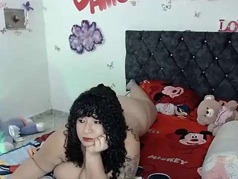 Cleo_bigboobs stripchat live cam model