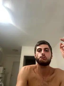 tuna613 stripchat live cam model