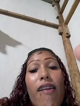 DiceyBarilla stripchat live cam model
