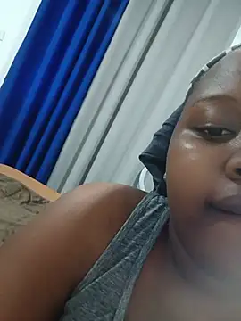 queennapal stripchat live cam model