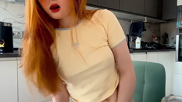 LuxXAngel stripchat live cam model