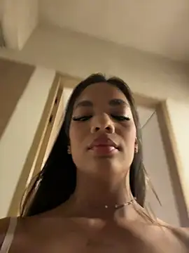 Millersofia stripchat live cam model