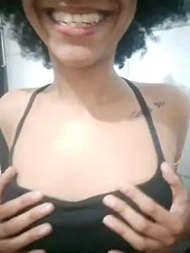 xkitty_noir stripchat live cam model