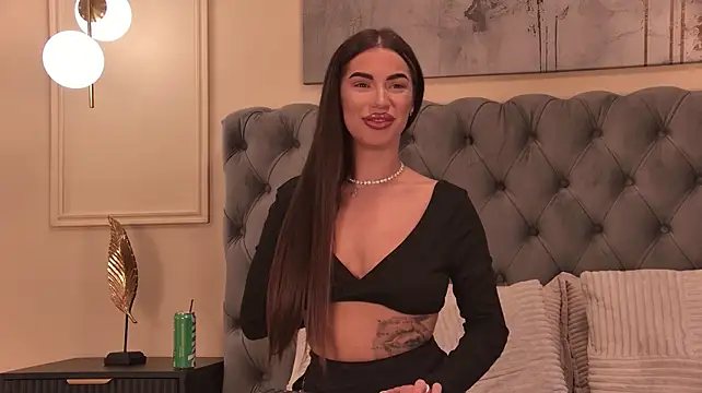 KimberShow stripchat live cam model