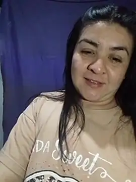 Bon_appetit9q stripchat live cam model