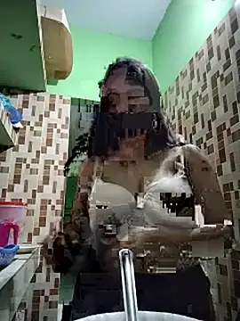 SimaRoy- stripchat live cam model