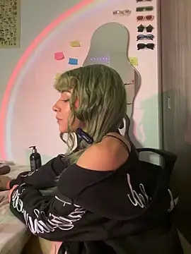 heybabymatcha stripchat live cam model