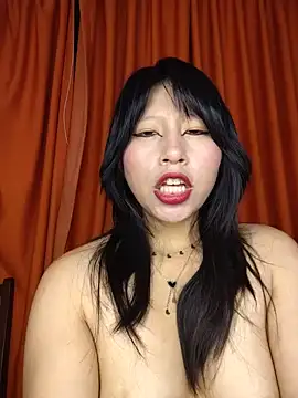 Giviper1 stripchat live cam model