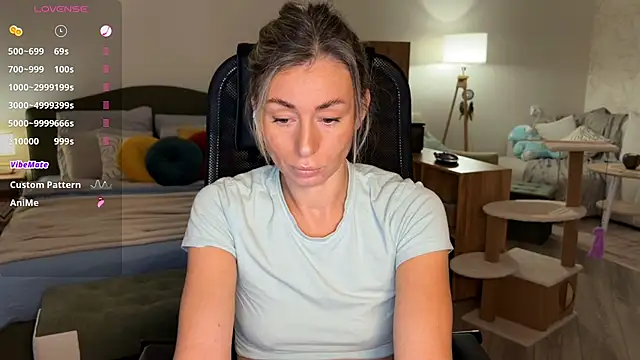 DannaEvan stripchat live cam model
