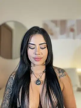 KimberlyWalton stripchat live cam model