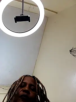 Jacklinemueni stripchat live cam model