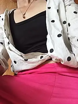 Lixie2k stripchat live cam model