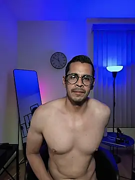 towers_j stripchat live cam model