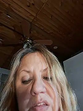 JennyInVegas stripchat live cam model