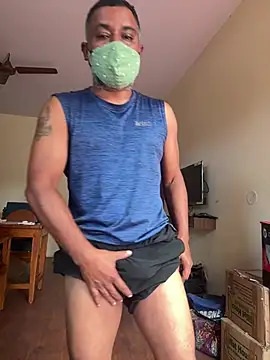 syntaxbear stripchat live cam model