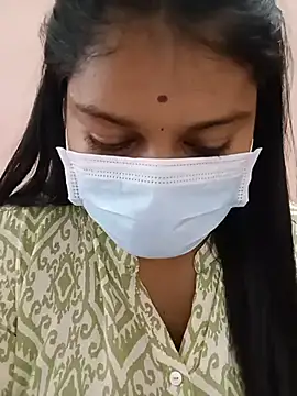 TamilNandhu stripchat live cam model