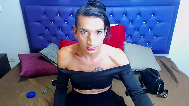 kiwii_nasty stripchat live cam model