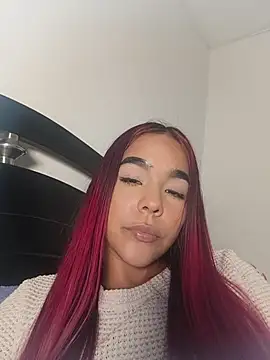 NicollCampos stripchat live cam model