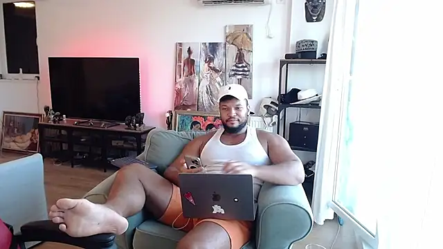 1LordKingsley stripchat live cam model