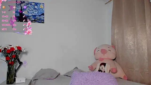 Shophie_thoopson stripchat live cam model
