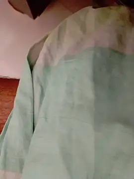 hackyourpussy@xh stripchat live cam model