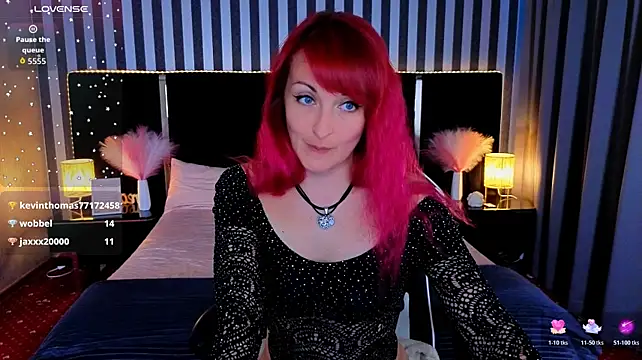 BrandyBloom stripchat live cam model