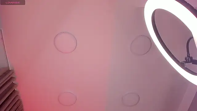 sakura_Gomez stripchat live cam model