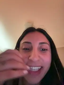 itsmiasofia stripchat live cam model