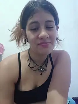 luminova021 stripchat live cam model
