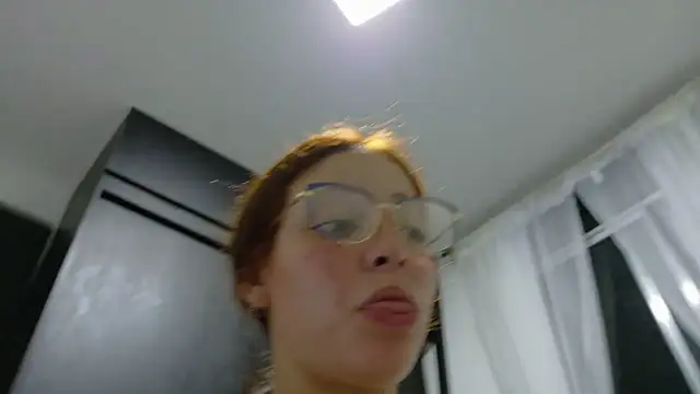 Miranda-cambell stripchat live cam model