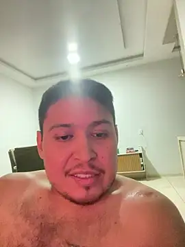forest_sexy2 stripchat live cam model