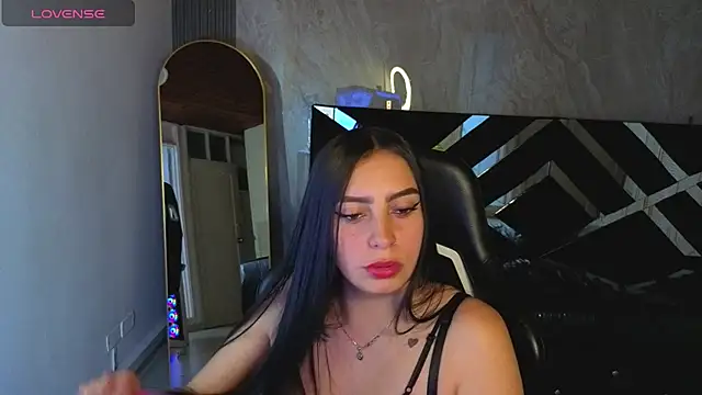 mia_desire_a stripchat live cam model