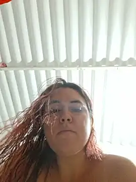 Bellanayara stripchat live cam model