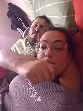 LaColoFree69 stripchat live cam model